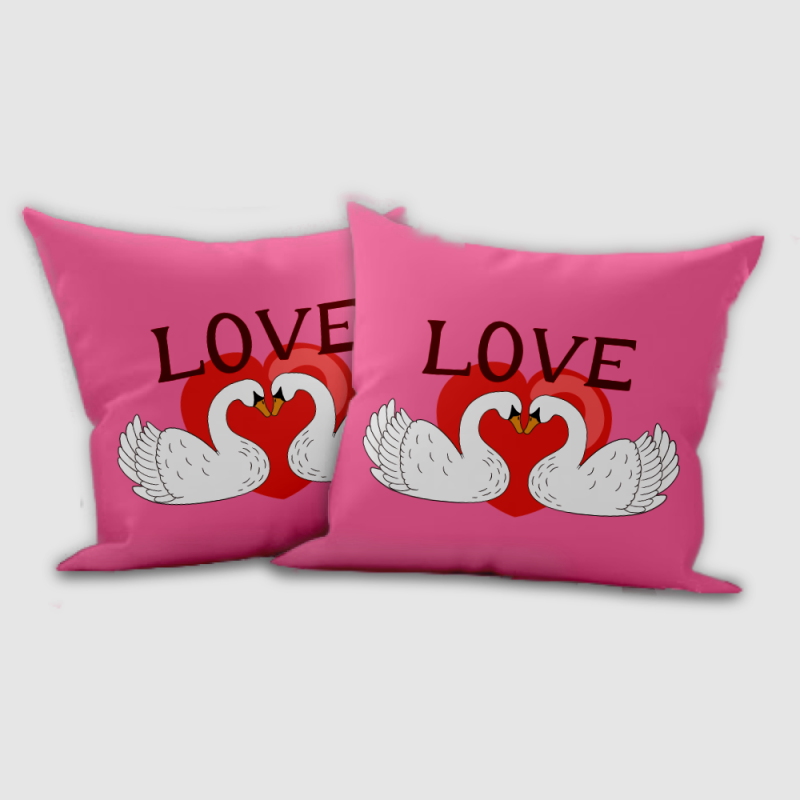 Poduszka 35x35cm „Zakochane Łabędzie” – dekoracyjna, z nadrukiem